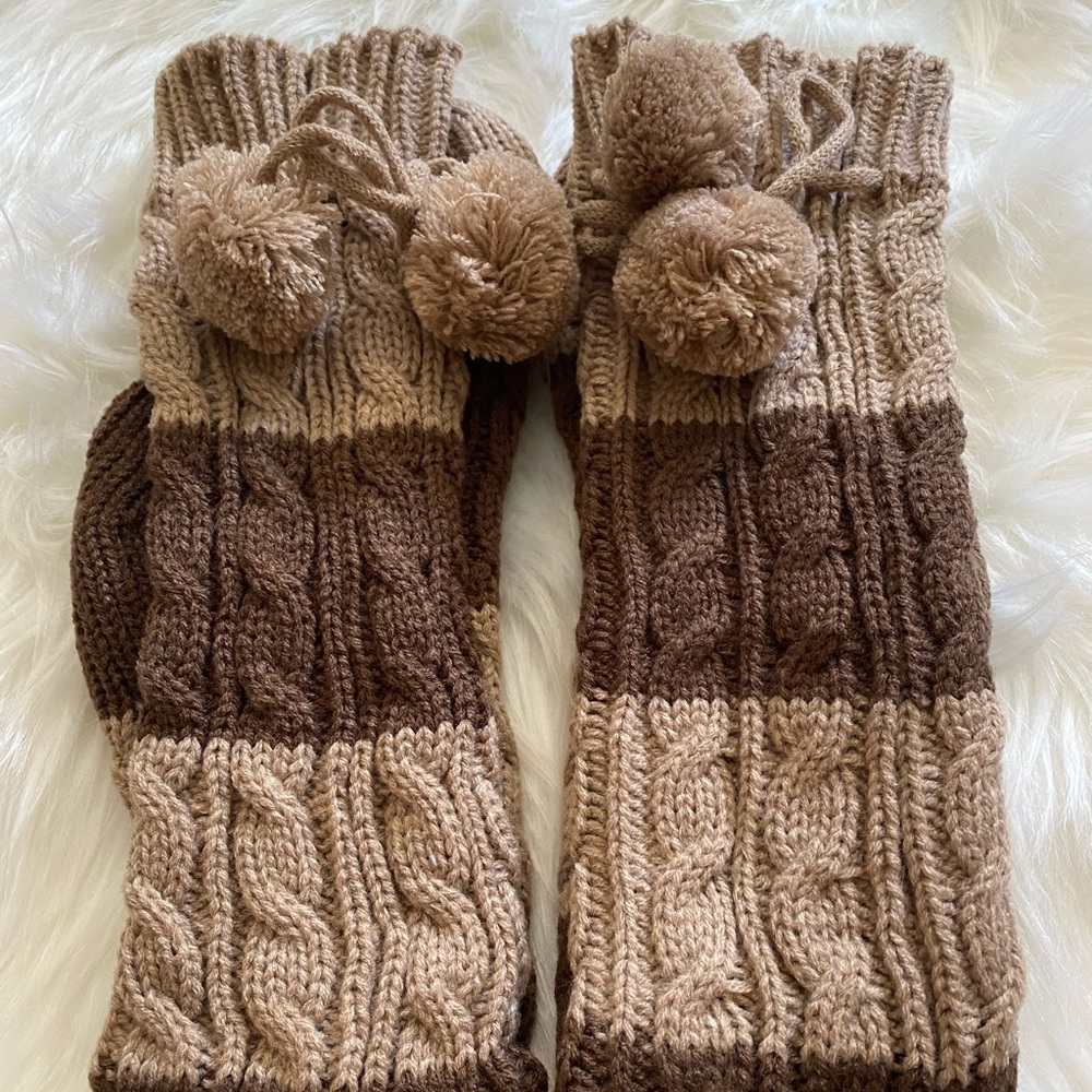 LAST ONE***Loungewear Cozy Chucky Knitted Socks - Picture 5 of 6